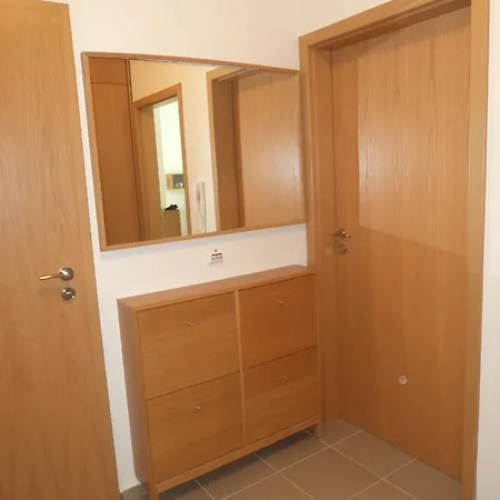 Apartman Lucie *